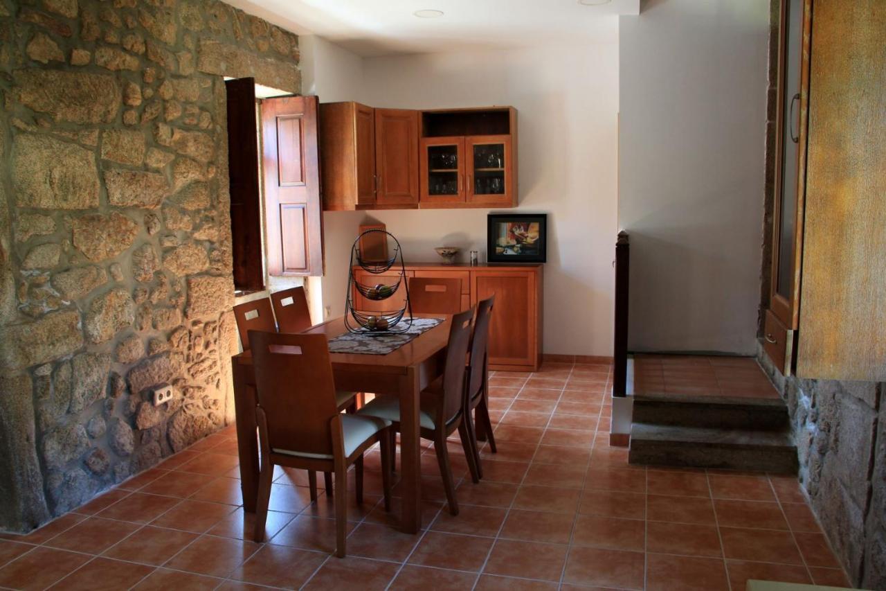 Albergue E Al O Brasao Valenca Esterno foto